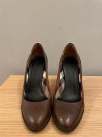 BURBERRY Pumps in 39, Braun München - Schwabing-West Vorschau