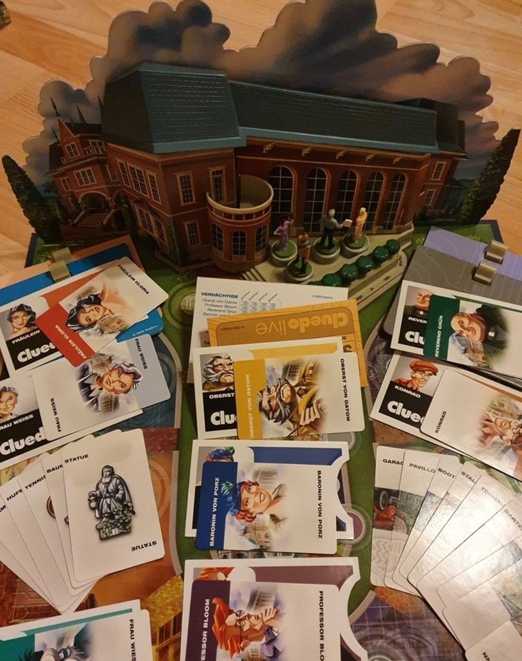 Elektronik Cluedo Live Parker Brettspiel Top Zustand mit Sound in Uchte