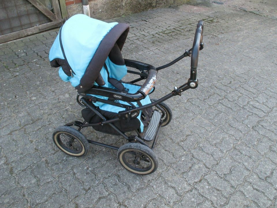 Roan Kinderwagen Buggy blau in Hamburg