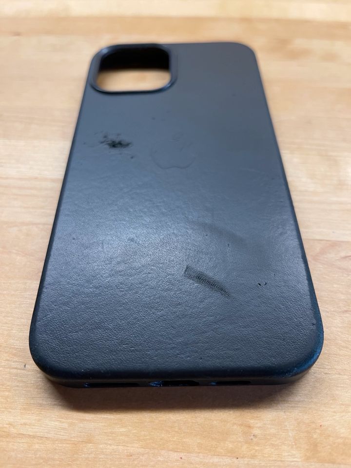 iPhone 12 Pro Max Original Apple Leder Case MagSafe schwarz in Köln