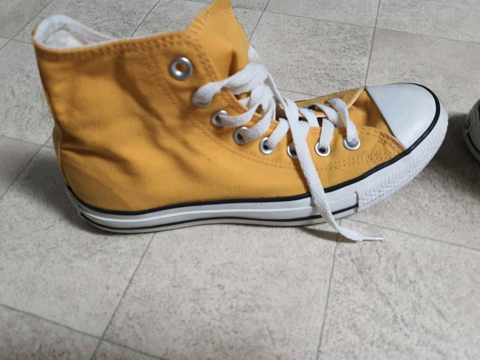 Converse Chucks gelb Größe 40 in Obernburg