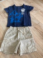 kurze Hose und T-Shirt von Oshkosh in Größe 86 Frankfurt am Main - Bergen-Enkheim Vorschau