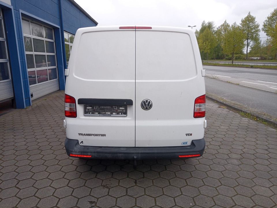 Volkswagen T5 Transporter Kasten-Kombi Kasten lang in Schwerin