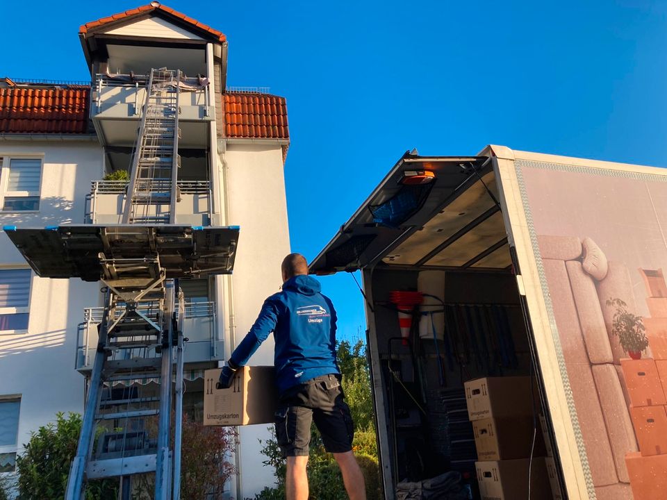 Möbellift Aussenaufzug Umzugslift Möbelaufzug Goslar in Goslar