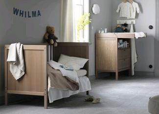 Kinderzimmer Ikea Sundvik Wickeltisch Babybett Beistellbett in Frankfurt am Main