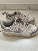 Nike Air Force Damen Sneaker Größe 37,5 Bayern - Kempten Vorschau