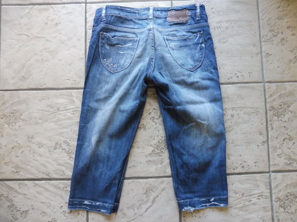 CLOCKHOUSE Jeans Hose BERMUDAS 36 S UK 10 blau m STICKEREI, W 28 in Bochum