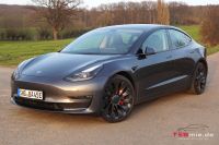 Tesla Model 3 Performance mieten in Hannover / Schaumburg Niedersachsen - Lauenau Vorschau