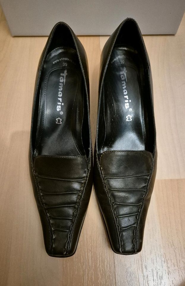 Tamaris Damenschuhe Absatzschuhe schwarz 39 Leder in Nürnberg (Mittelfr)