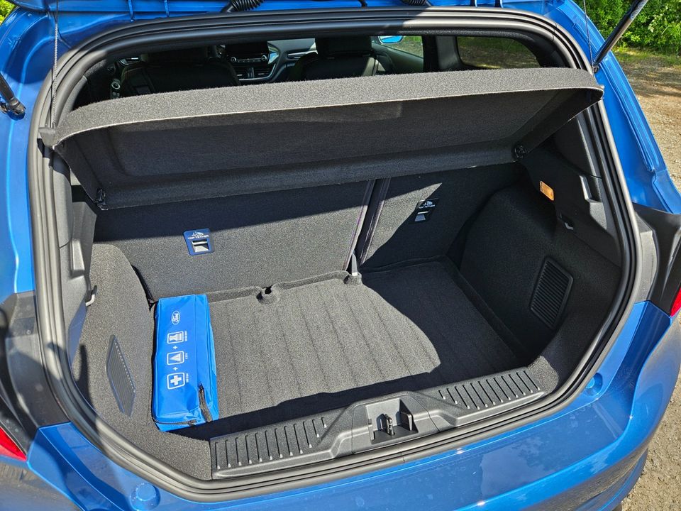 Ford Fiesta ST Leder LED B&O Navi Kamera Assistenz Garantie/2028 in Siegen