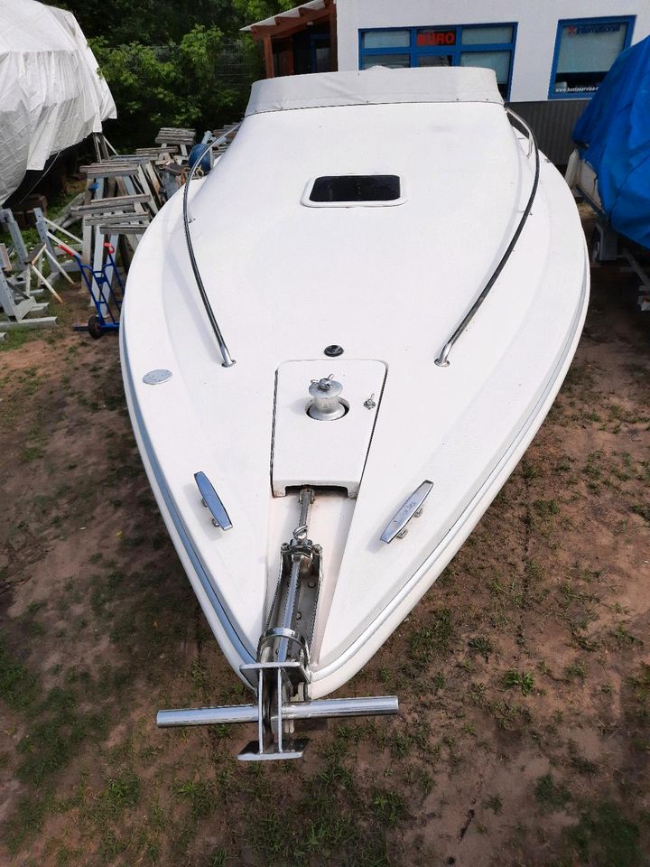 Sportboot Powerboot TULLIO ABBATE Elite 32 2x V8 Mercruiser in Neuruppin