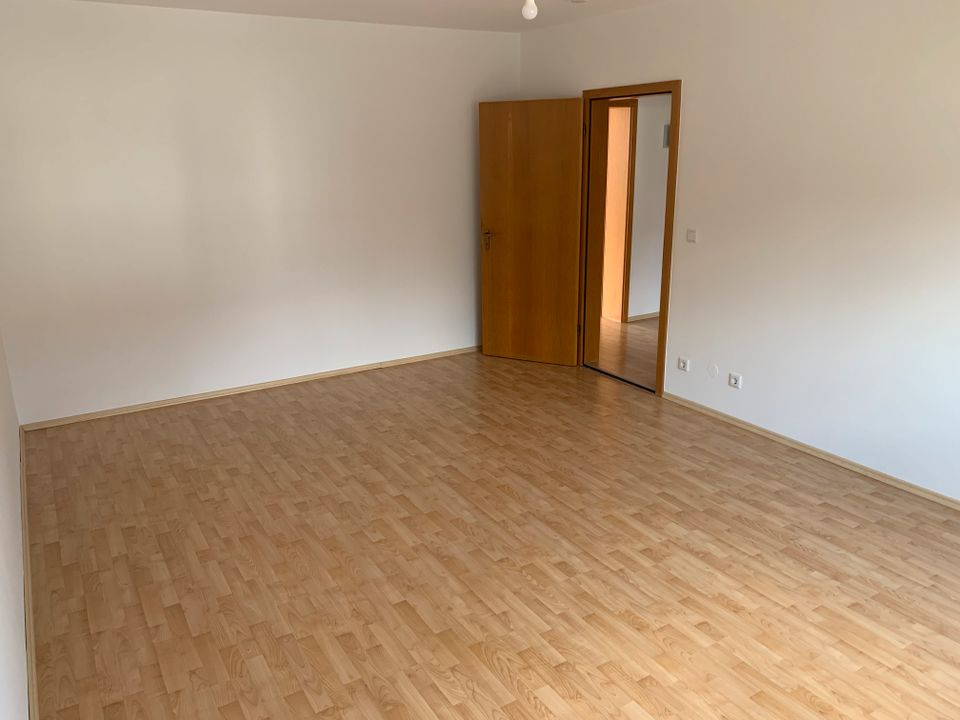 3,5 Zimmer Wohnung inkl. Garage in Erlangen zu verkaufen in Erlangen