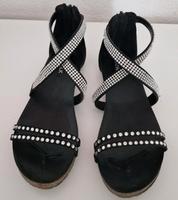 Sandalen Sommerschuh Gr.39 schwarz Steinchen römersandalen Nordrhein-Westfalen - Krefeld Vorschau