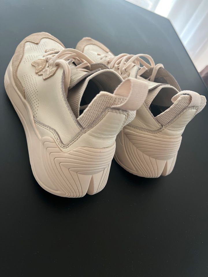 McQ Sneaker echtes Leder Nude beige Gr.38 Plateau Schuhe Designer in Wiesbaden