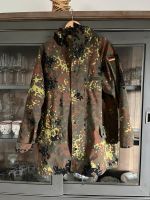 BW Nässeschutzjacke und Hose flecktarn gebraucht Mecklenburg-Vorpommern - Bergen auf Rügen Vorschau