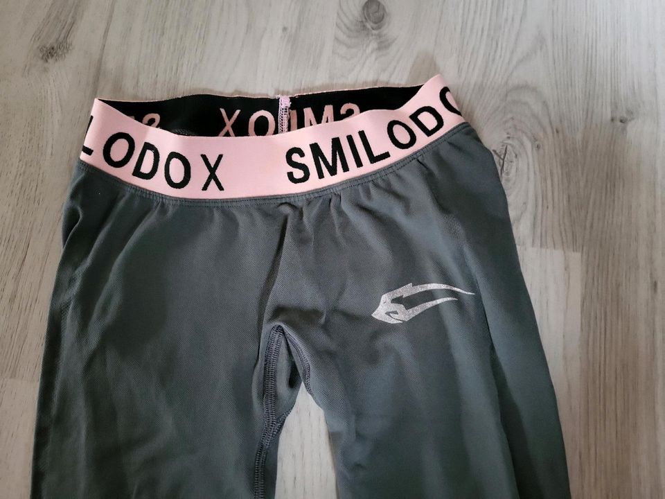 Smilodox Leggings Größe XS in Steinebach (Sieg)