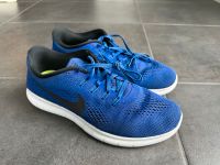 Nike free run rn 44,5 blau super top selten Baden-Württemberg - Lichtenwald Vorschau