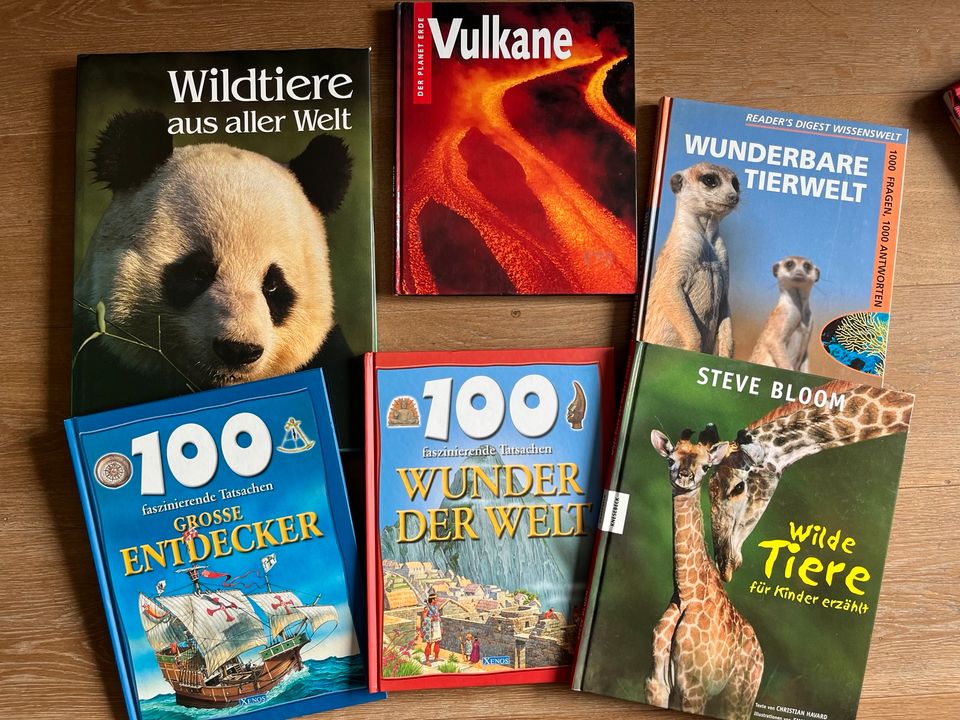 Viele, viele Bücher (siehe Bilder). Jedes Buch 1€ in Bergisch Gladbach