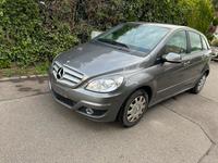 Mercedes-Benz B180  - 1. Hand - Rentner/ Liebhaberfahrzeug Bayern - Augsburg Vorschau