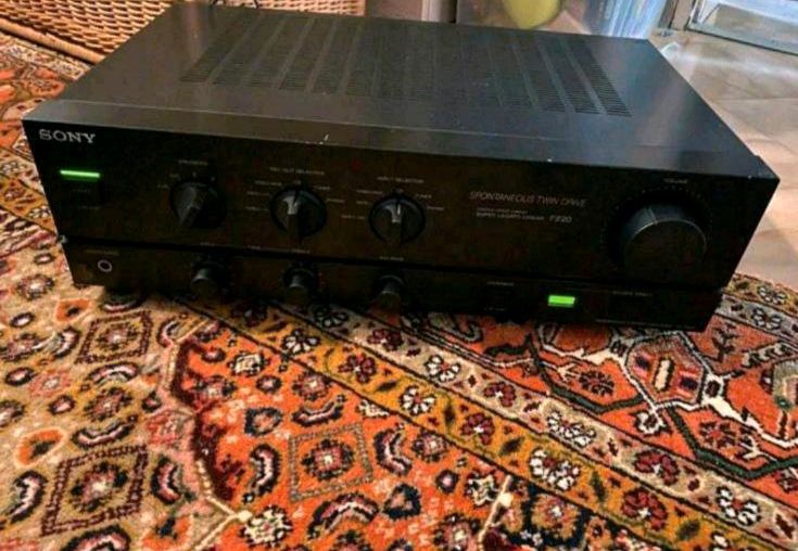 Sony TA-F220 Stereo Hifi Verstärker in Kamp-Lintfort