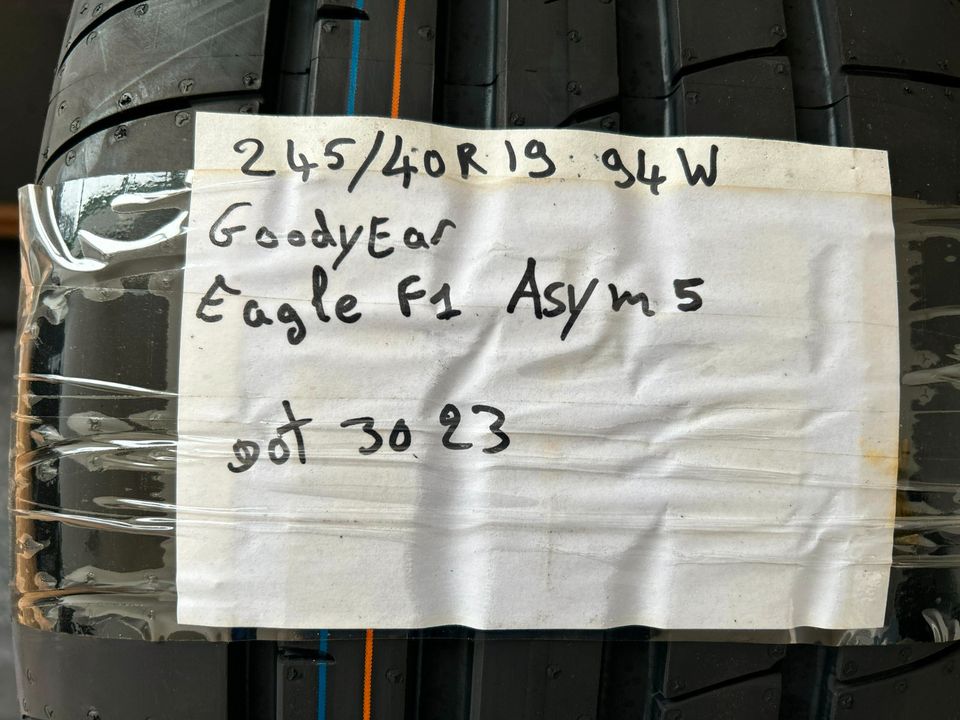 4x Sommerreifen Goodyear Asym5 245/40 R19 94W XL inkl. Montage in Burgwald