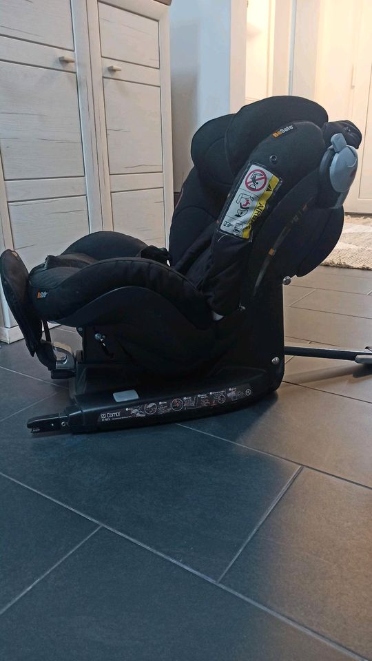 BeSafe izi Combi x4 Isofix Reboarder Kindersitz Rückwärts in Calberlah