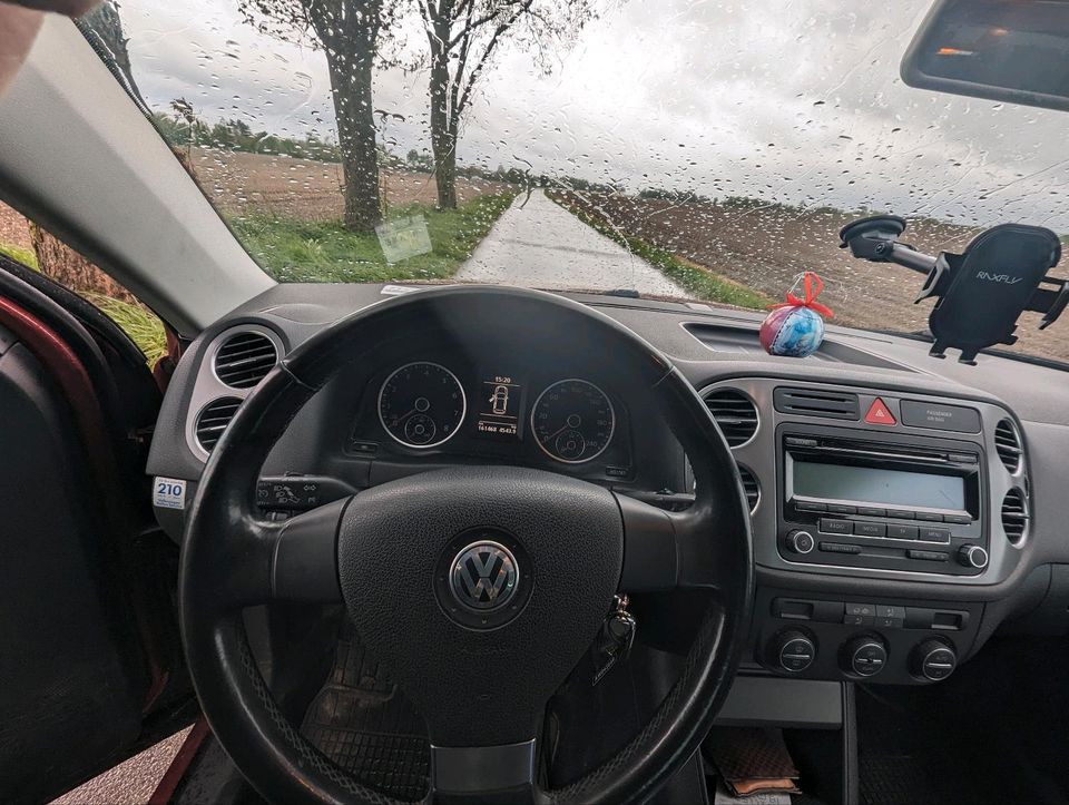 VW Tiguan 1.4 Sport und Style 4Motion in Neuburg a.d. Donau