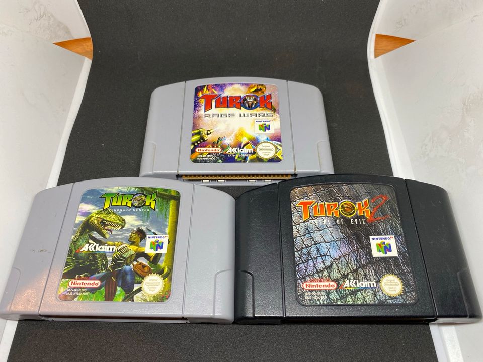 Turok 1 & Turok 2 & Rage Wars für Nintendo 64 in Laufach