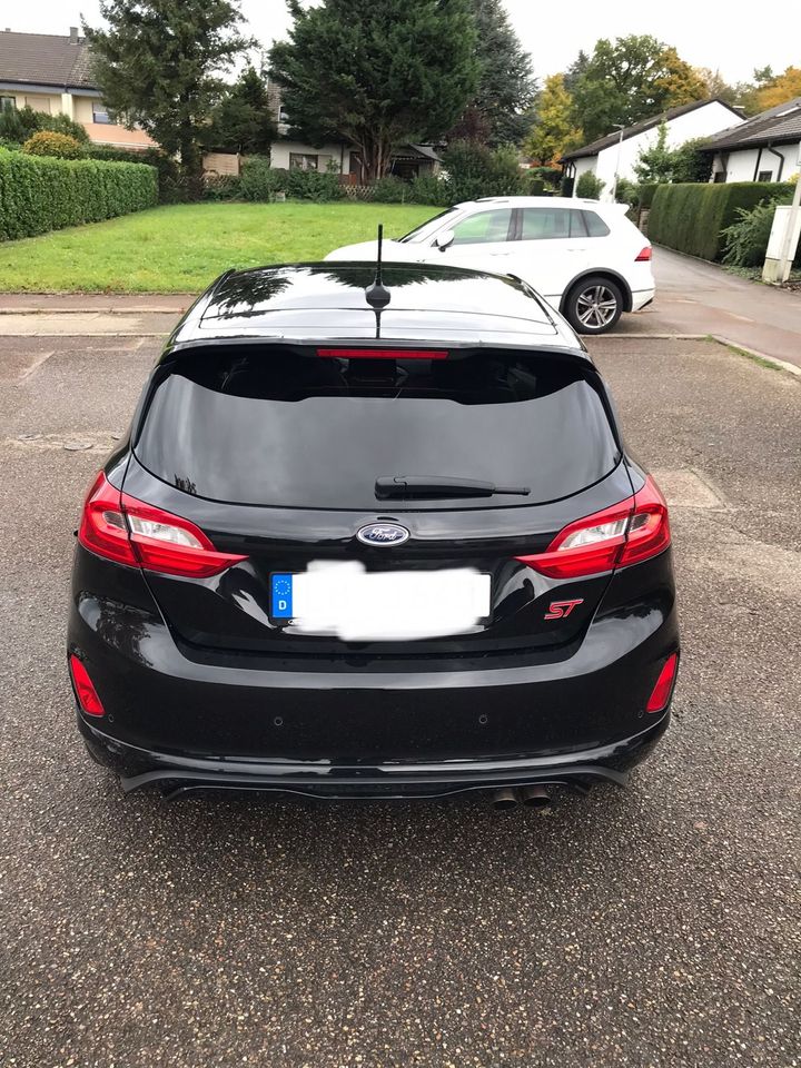 Ford Fiesta ST Neu! in Oberstenfeld