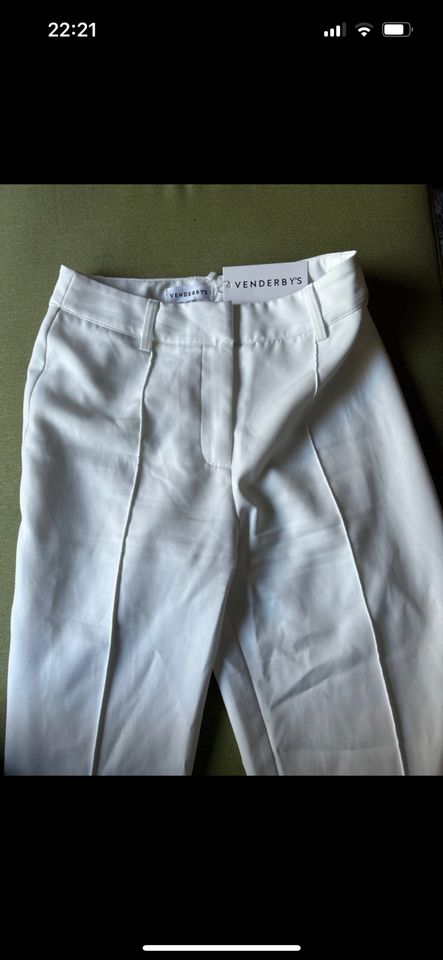 Venderby’s „Vera wide trousers“ weiß in Hamburg