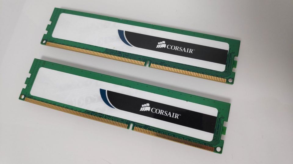 RAM Corsair 4GB (2x2GB) DDR3 1333MHz Arbeitsspeicher in Benningen