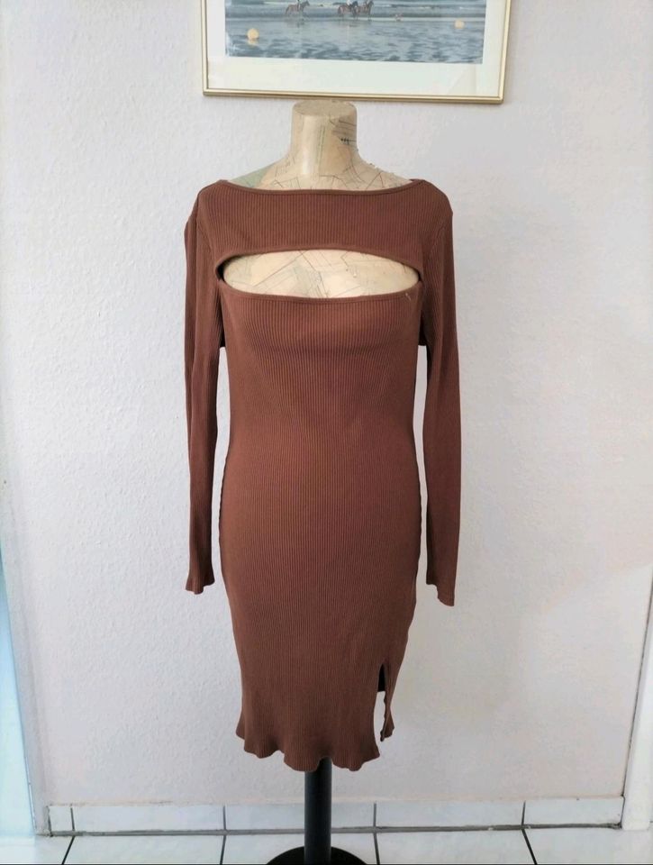 Bodycon-Kleid gerippt braun Keyhole Ripp Längsripp Ausschnitt in Schwieberdingen