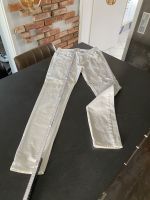 Modern & Schick Damen Weiße Loch/Fetzen Jeans Hose Comma 36 Bayern - Fürth Vorschau