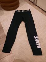 Nike Leggings Nordrhein-Westfalen - Beverungen Vorschau