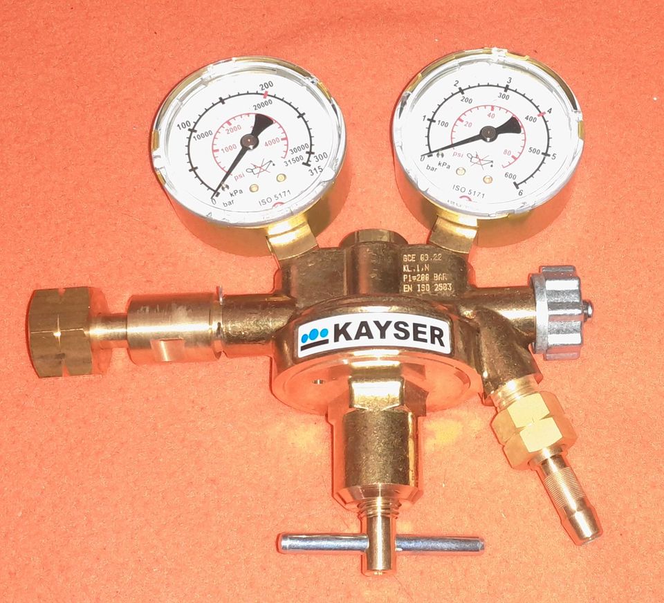 Druckminderer Prüfgas KAYSER 14750N 200 bar / 0-2,5 bar NEU in Dahlum