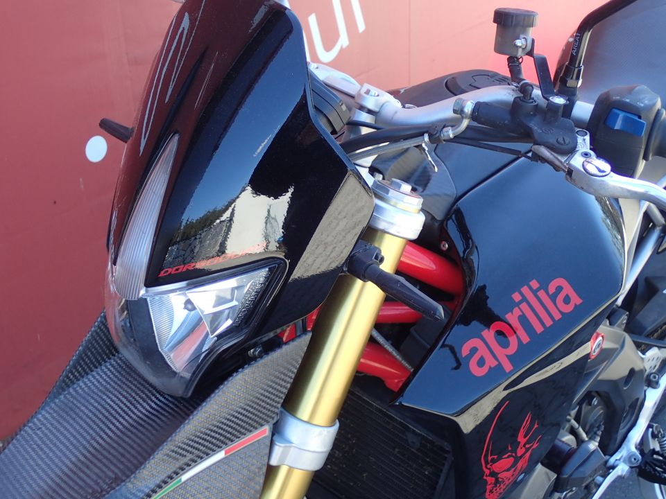 Aprilia Dorsoduro 750 Factory 2 Hand Tiefergelegt 1Jahr Garantie in Mantel