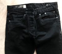 Jeans schwarz von Chasin/ Iggy Shadow, Größe W30/ L32 Nordrhein-Westfalen - Mechernich Vorschau