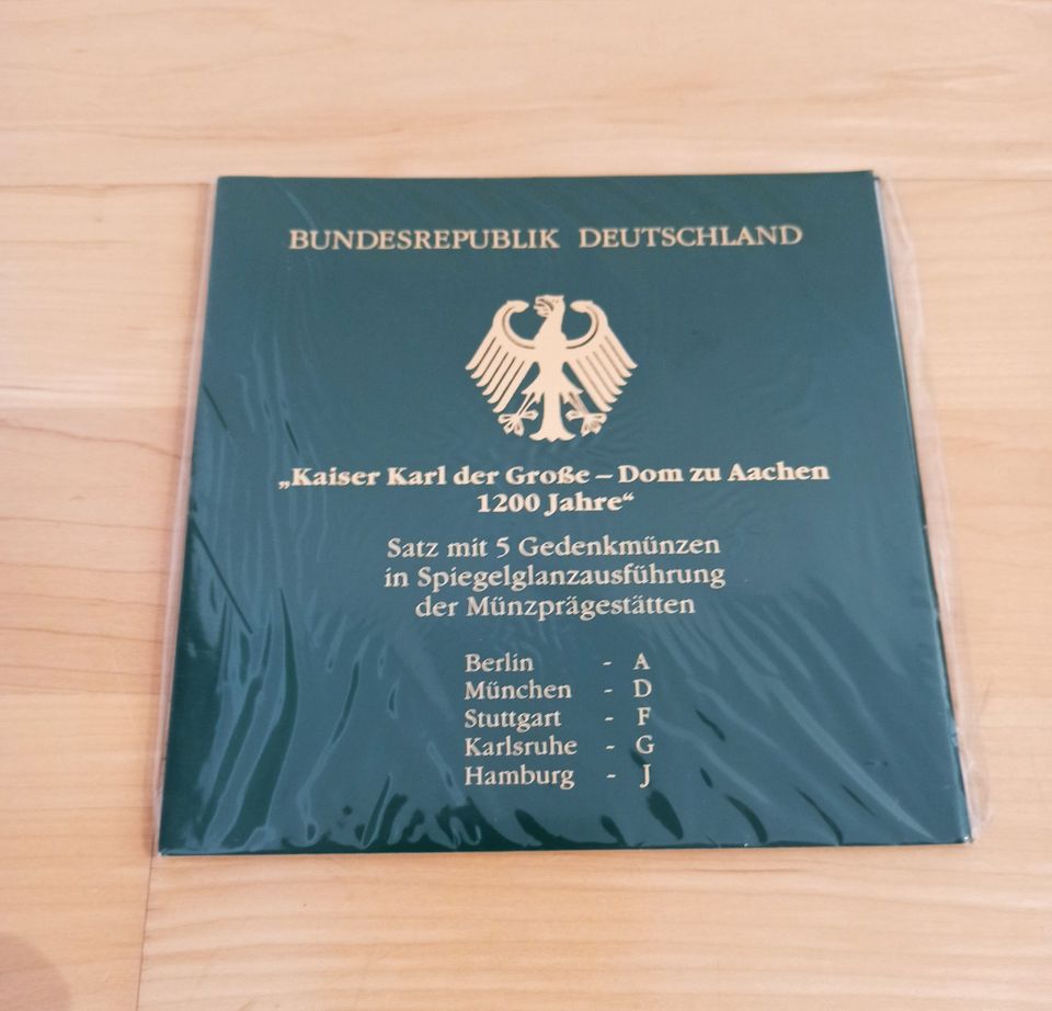 Satz mit 5 Gedenkmünzen, BRD, Spiegelglanz, Kaiser Karl der Große in München