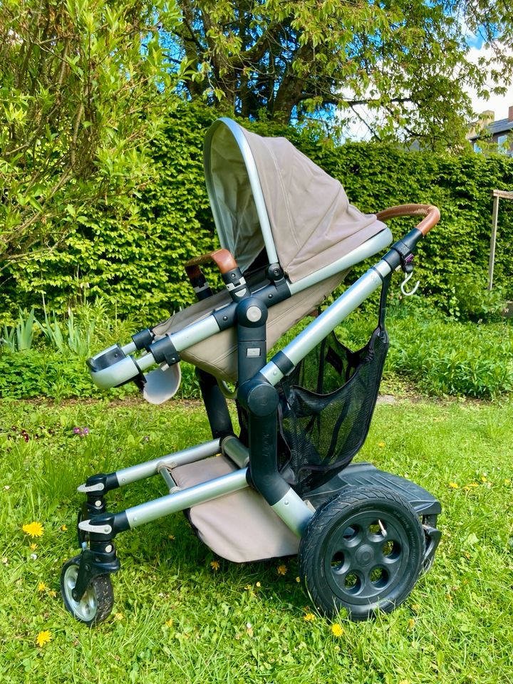 Joolz Day Elephant / Kinderwagen / Buggy in Fulda