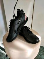 Reebok Schuhe in Größe 37 Sachsen-Anhalt - Schkopau Vorschau