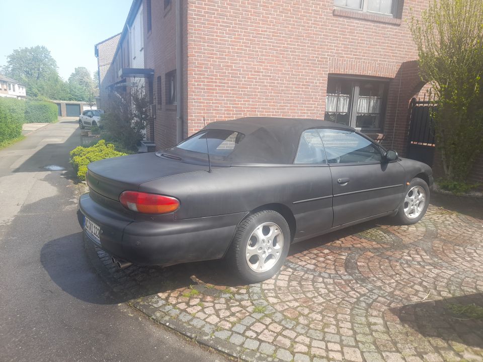 Chrysler Stratus Cabrio in Alsdorf