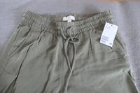 Hose Gr. 34, H&M, khaki, NEU mit Etikett (3 Stück) Bayern - Schongau Vorschau