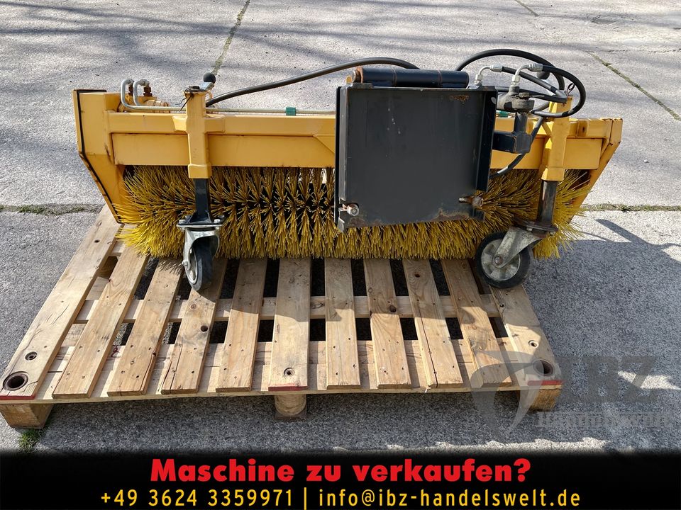 KIF Besen Kehrmaschine Multicar M26 M25 Vorbau Frontanbau 150 cm in Ohrdruf