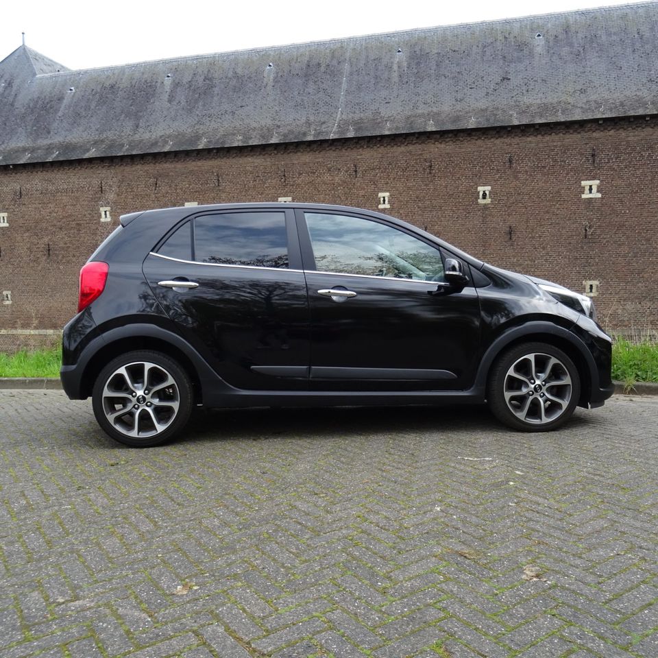 Kia Picanto X-Line in Aachen