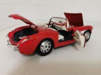 Chevrolet Corvette Cabrio von 1957 Modell 1:18 Burago Niedersachsen - Gifhorn Vorschau