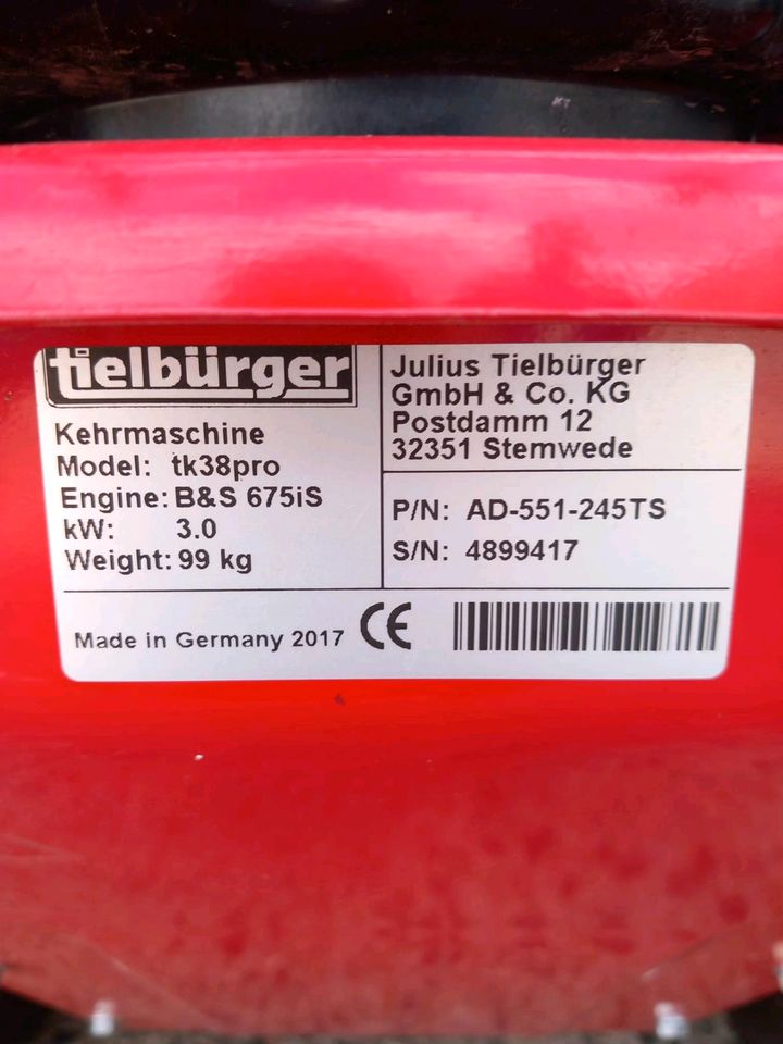 Tielbürger Kehrmaschine TK38 – Professional Class – Briggs & Stra in Dresden