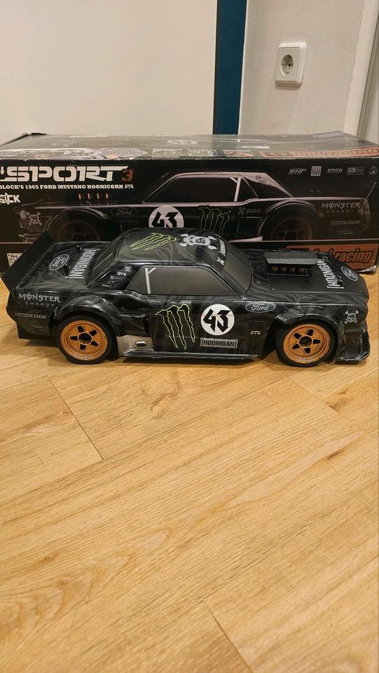 RC Auto HPI RS4 Sport 3 Hoonicorn 1965 Ford Mustang Ken Block 43 in Berlin