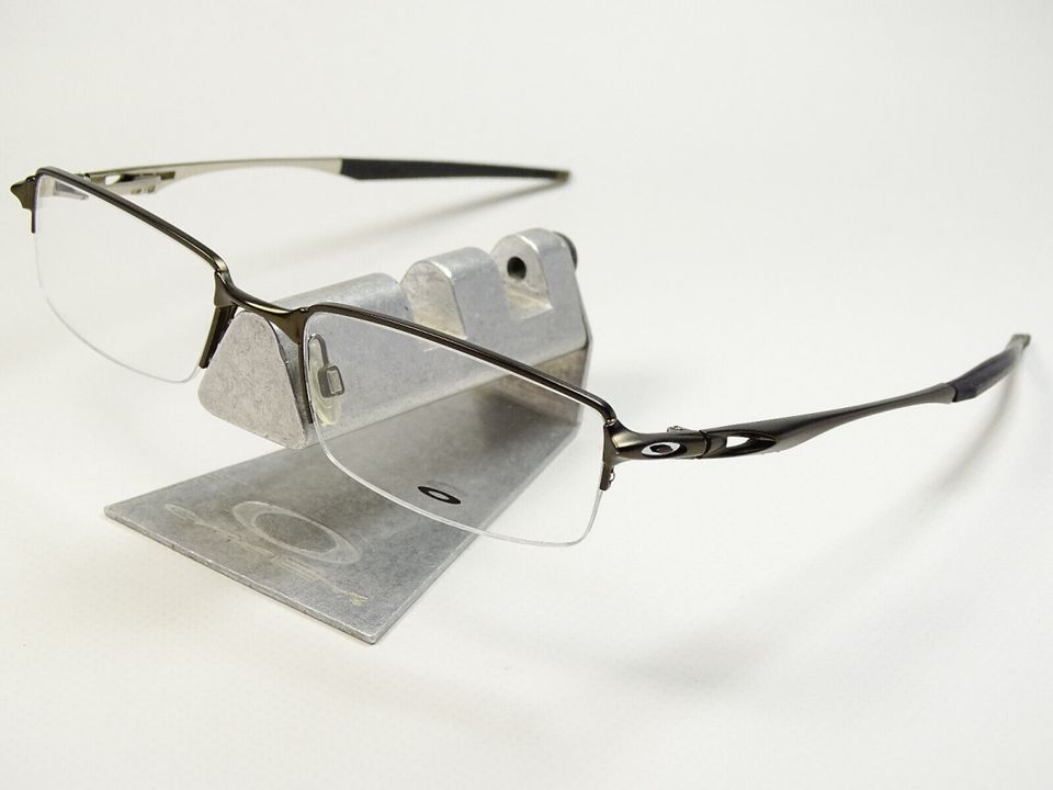 Oakley Halfshock Pewter Herrenbrille Brillenfassung Sonnenbrille in Hamburg