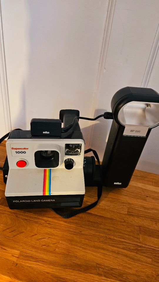 Polaroid Supercolor Sofortbildkamera mit Blitz Braun BP 230 70er in Berlin