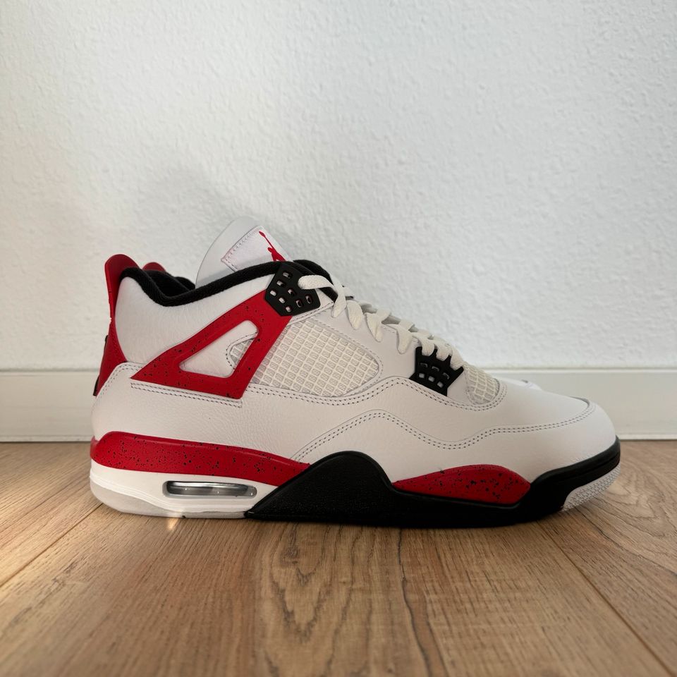 Nike Air Jordan 4 Red Cement US12 / EU46 in Chemnitz